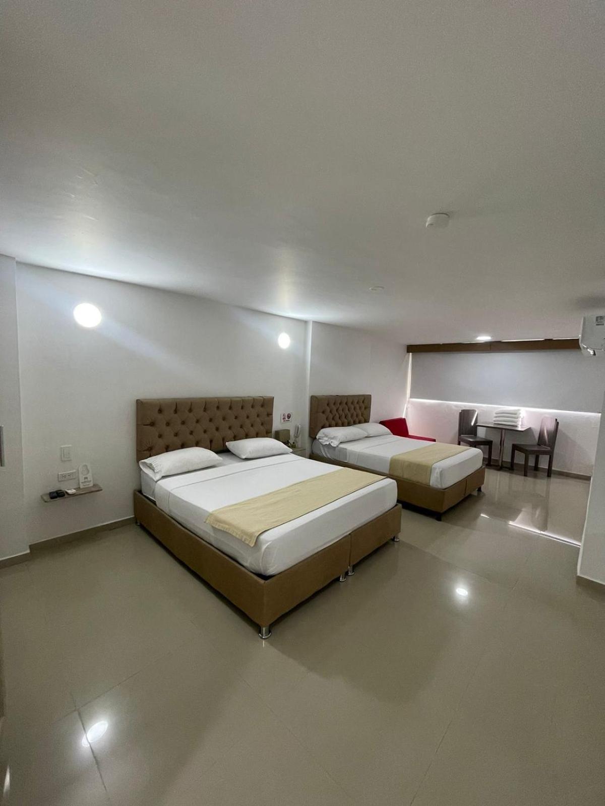Hotel Hernandez Ctg Картахена Экстерьер фото