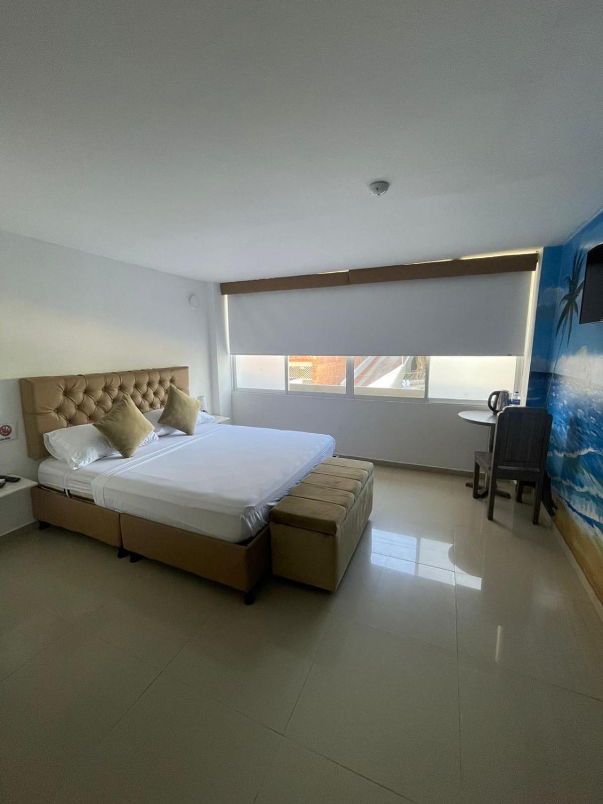 Hotel Hernandez Ctg Картахена Экстерьер фото