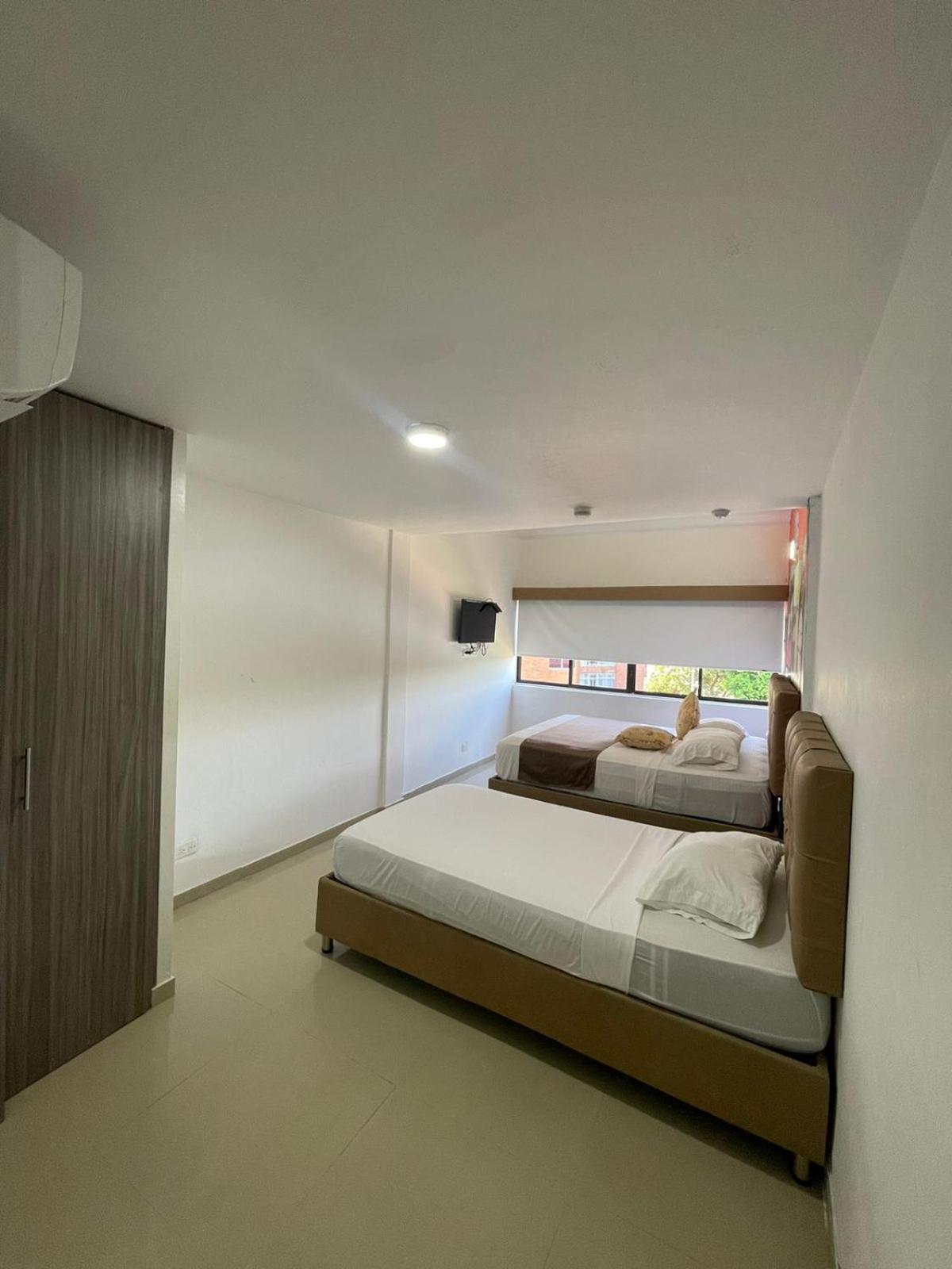 Hotel Hernandez Ctg Картахена Экстерьер фото